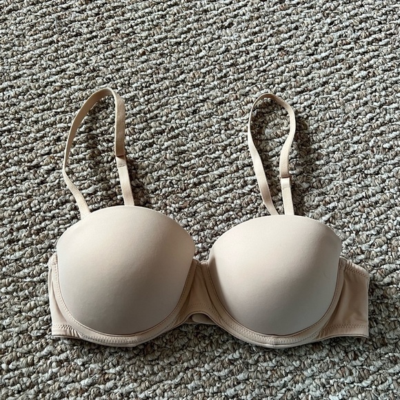 VS pink push up bra